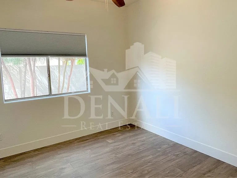 21192 E Saddle Way — Photo 16