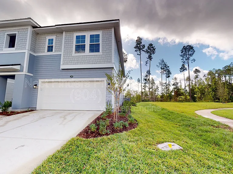 235 Starnberg Ct — Photo 31