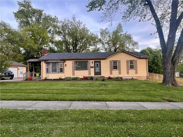 407 Brookside Dr, Belton, MO 64012