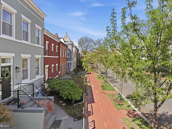 3rd image of 641 L St NE