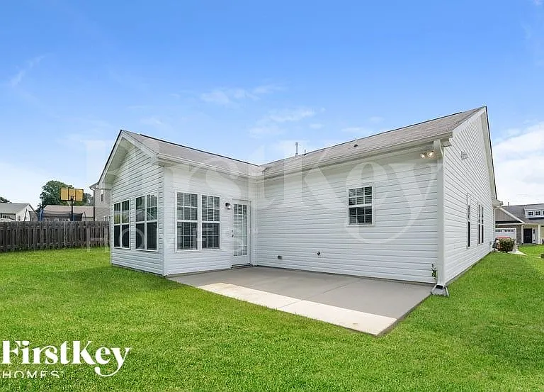 4960 Long Grove Dr — Photo 14