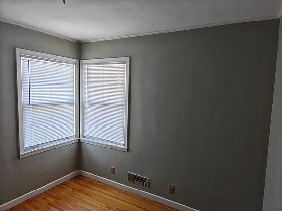 4th image of 1341 Pennsylvania Ave S