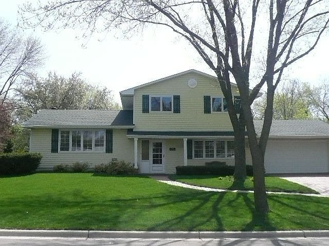 1st image of 3313 Selkirk Dr