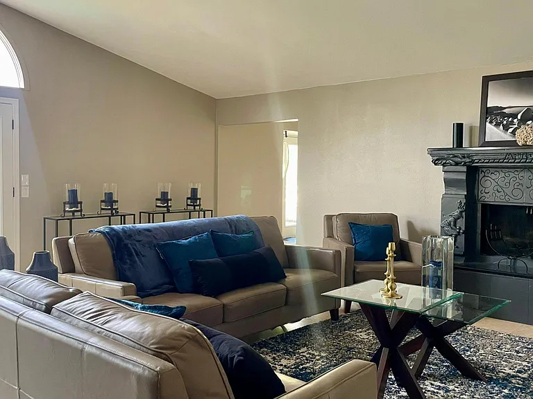 8014 E Tuckey Ln — Photo 26
