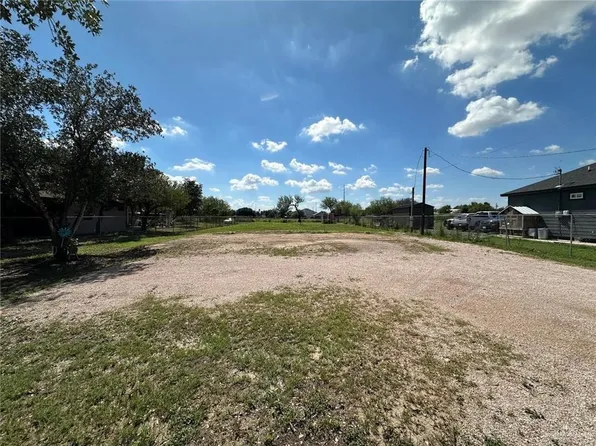 3217 W Mile 4 Rd, Mission, TX 78574