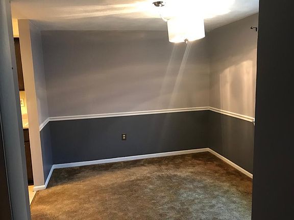 5th image of 4 Black Oak Dr