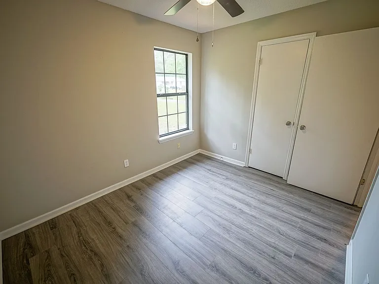 8407 Lenova Ln — Photo 26