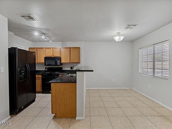 3rd image of 125 S 56TH Street #123