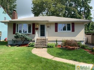 49 E New St, Sewaren, NJ 07077
