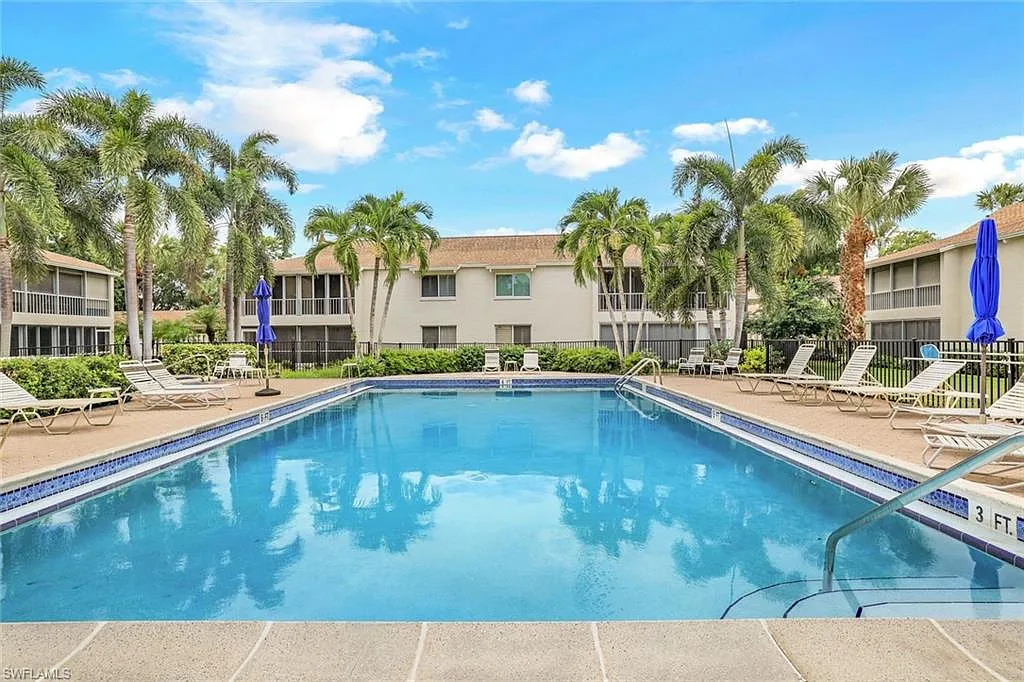 2 bed, 2.0 bath, 1350 sqft, $2,200 — Photo 3
