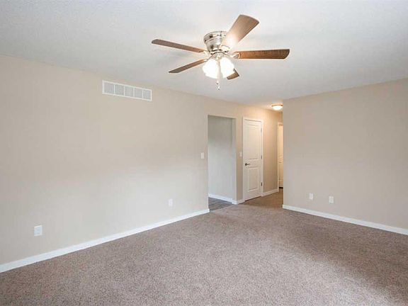 4th image of 245 Heritage Dr