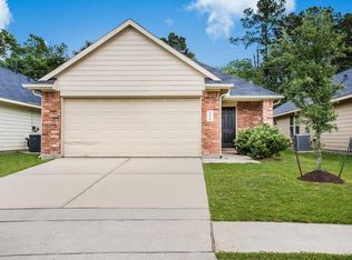 14926 Huntington Willow Ln, Houston, TX 77090