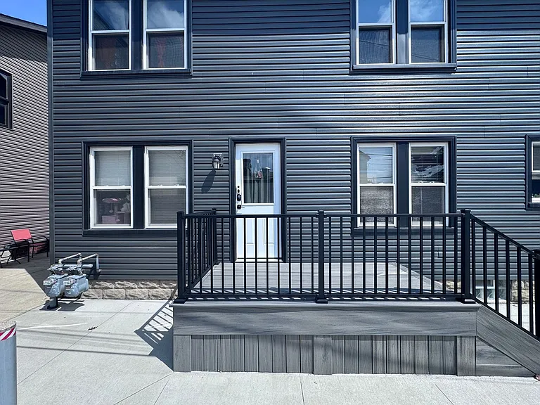 236 S Market St #1/2 — Photo 2