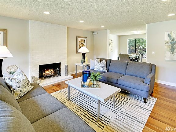3rd image of 8491 SE 72nd St