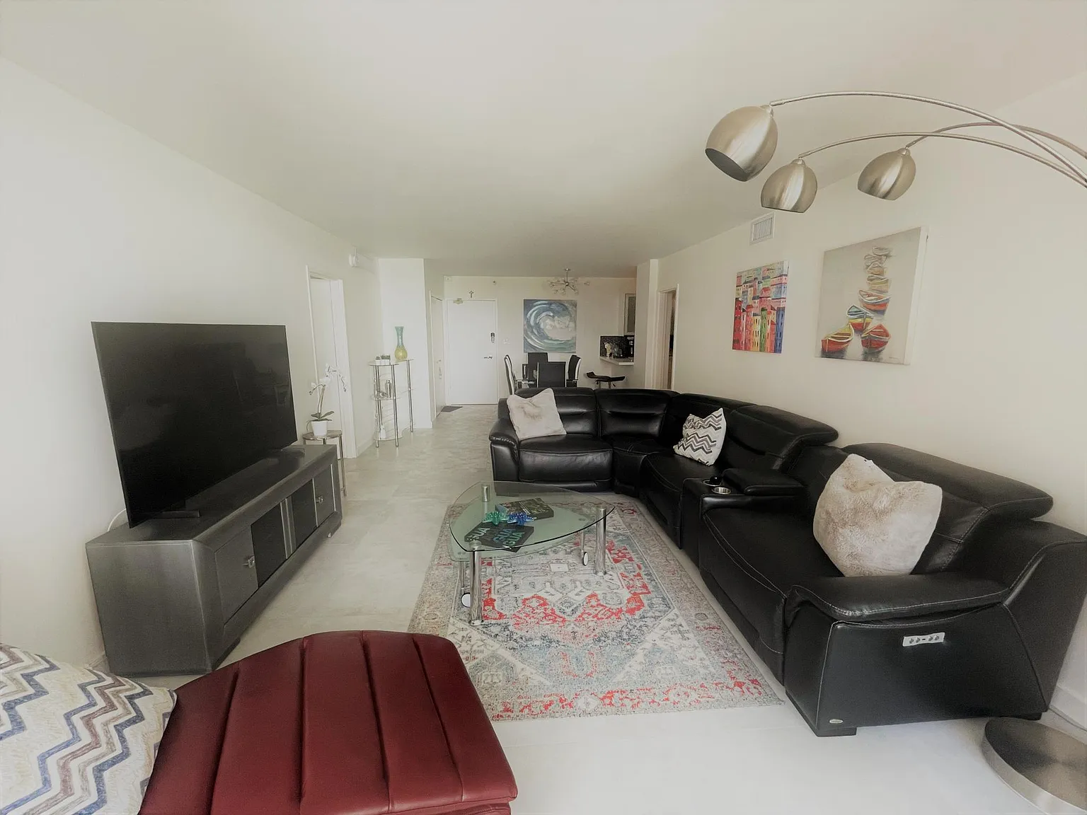 2 bed, 1030 sqft, $4,200 — Photo 4