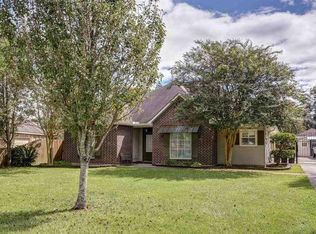 16342 Megan Ln, Prairieville, LA 70769