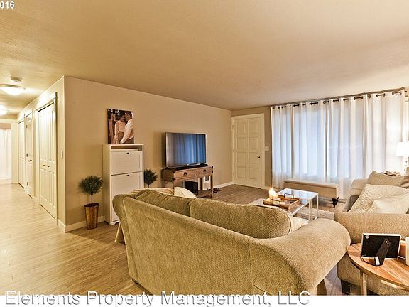 4th image of 1341 W Hayes St APT 12