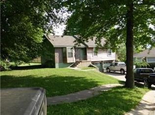 7108 N Rhode Ave, Kansas City, MO 64152