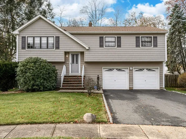 12 Thornton Ct, South Plainfield, NJ 07080