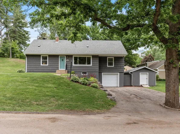 4916 Arlington Dr, Minnetonka, MN 55343