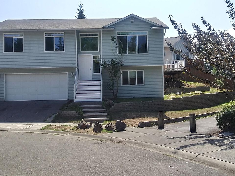 1st image of 4228 146th Pl SW