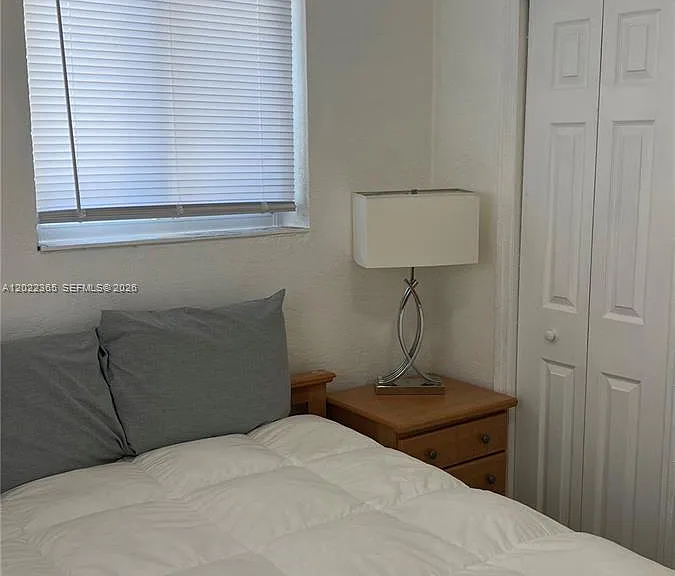 2330 NW 13th St — Photo 15