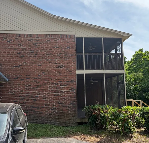 3207 Shamrock St E #18 — Photo 33