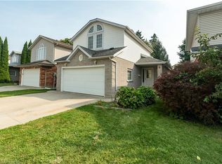 94 Queen Charlotte Cres, Kitchener, ON N2E3N6