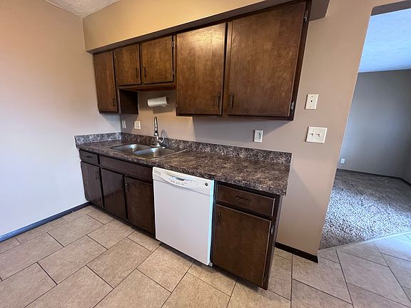 4th image of 1824 Knox St #10