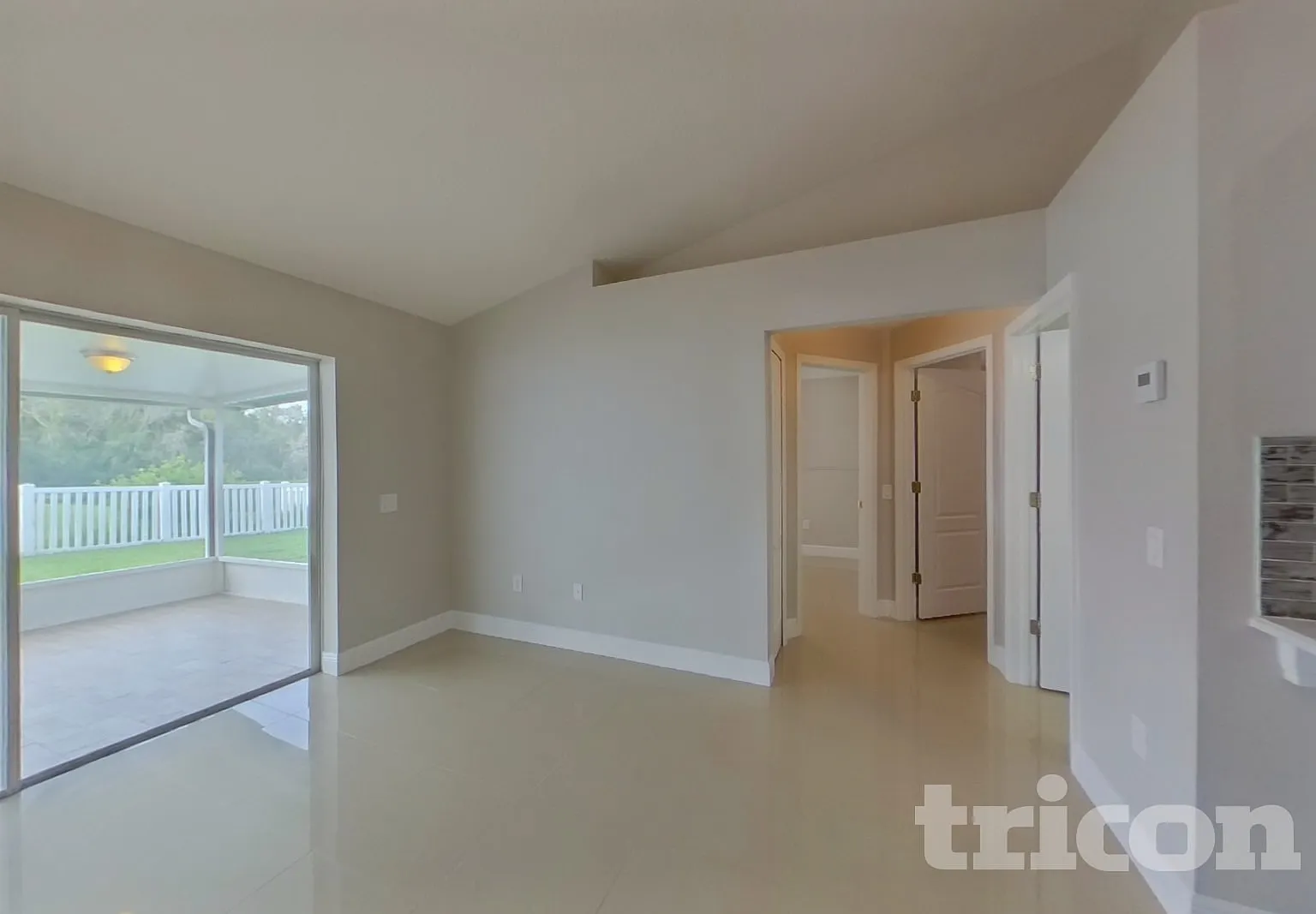 30746 Birdhouse Drive Wesley Chapel FL — Photo 2