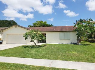 23136 SW 61st Ave, Boca Raton, FL 33428