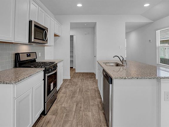 7th image of this home