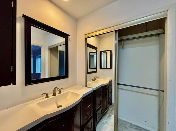 366 Sandcastle Key image 18 of 41