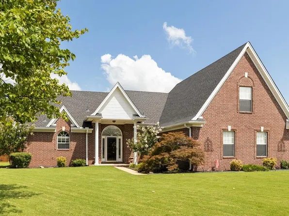 206 Adele Cv, Marion, AR 72364