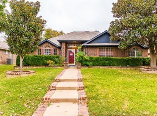 2105 John Sharp Cir, Garland, TX 75044