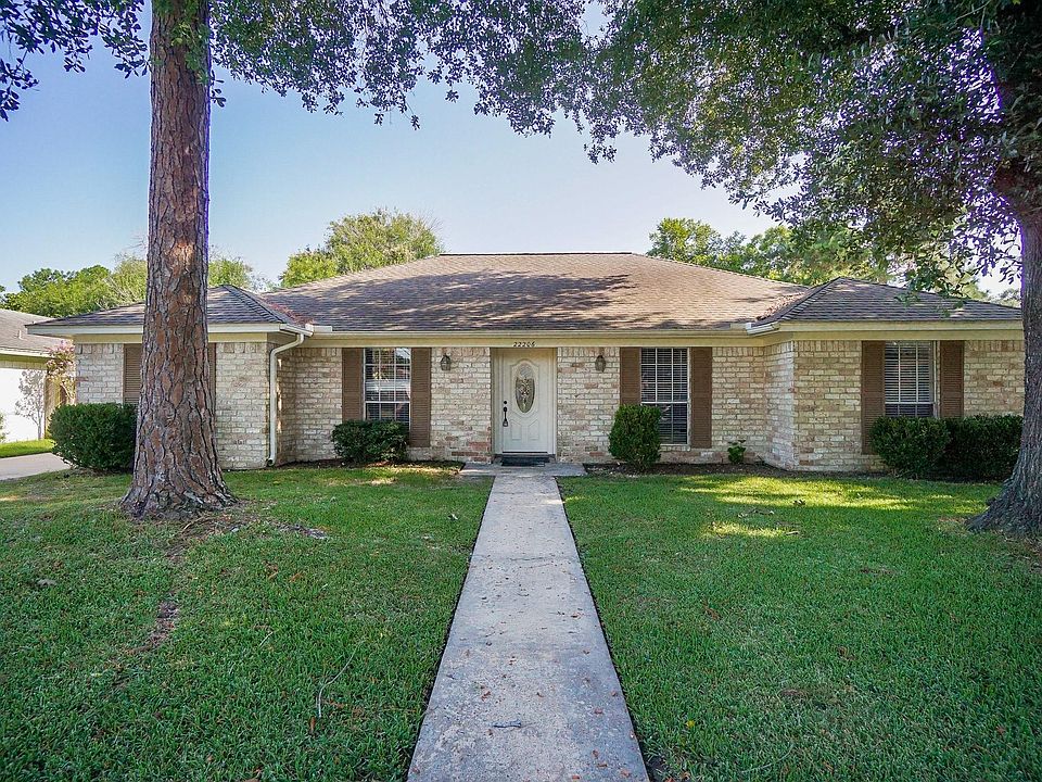 1st image of 22206 Merrymount Dr