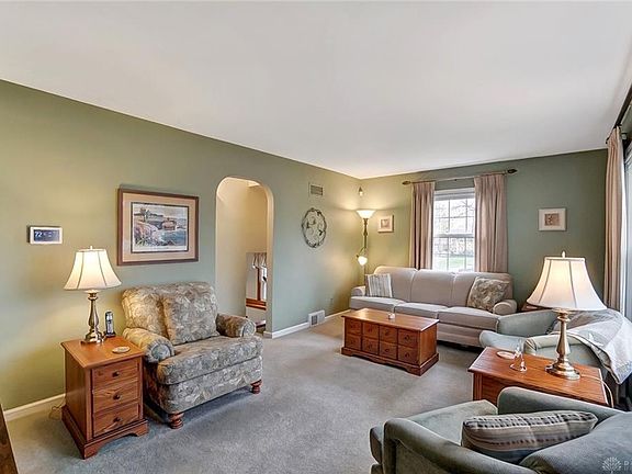 5th image of 503 S Elm St