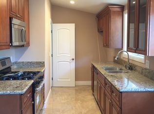 1462 Paul St, Simi Valley, CA 93065