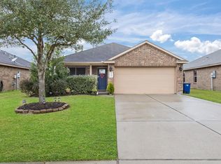 3118 Cambridge Meadows Ln, Dickinson, TX 77539