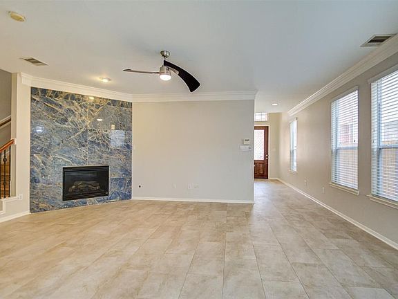 5th image of 6222 Skyline Dr Unit 29