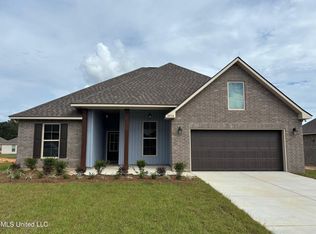 10314 Caroline Dr, Gulfport, MS 39503