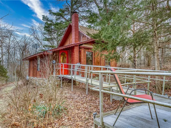 400 Arabian Dr, Witts Springs, AR 72686