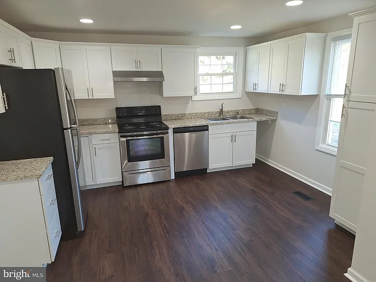 614 Chandler Mill Rd — Photo 9
