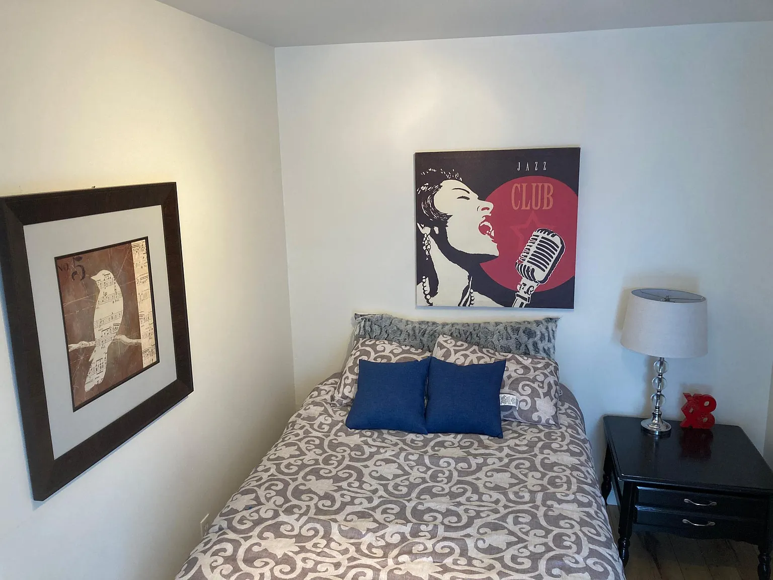 3 bed, 1370 sqft, $4,700 — Photo 4