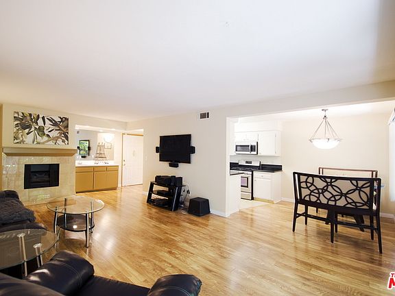 4th image of 4536 Colbath Ave APT 103