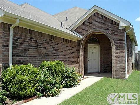 2nd image of 7636 Bancroft Cir
