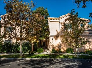 25148 Steinbeck Ave UNIT E, Newhall, CA 91381