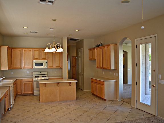 3rd image of 10608 W Harmony Ln