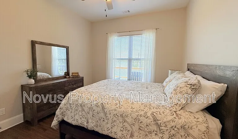 19 Paschal St — Photo 14