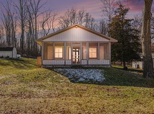 250 Beverly Dr, Coldwater, MI 49036